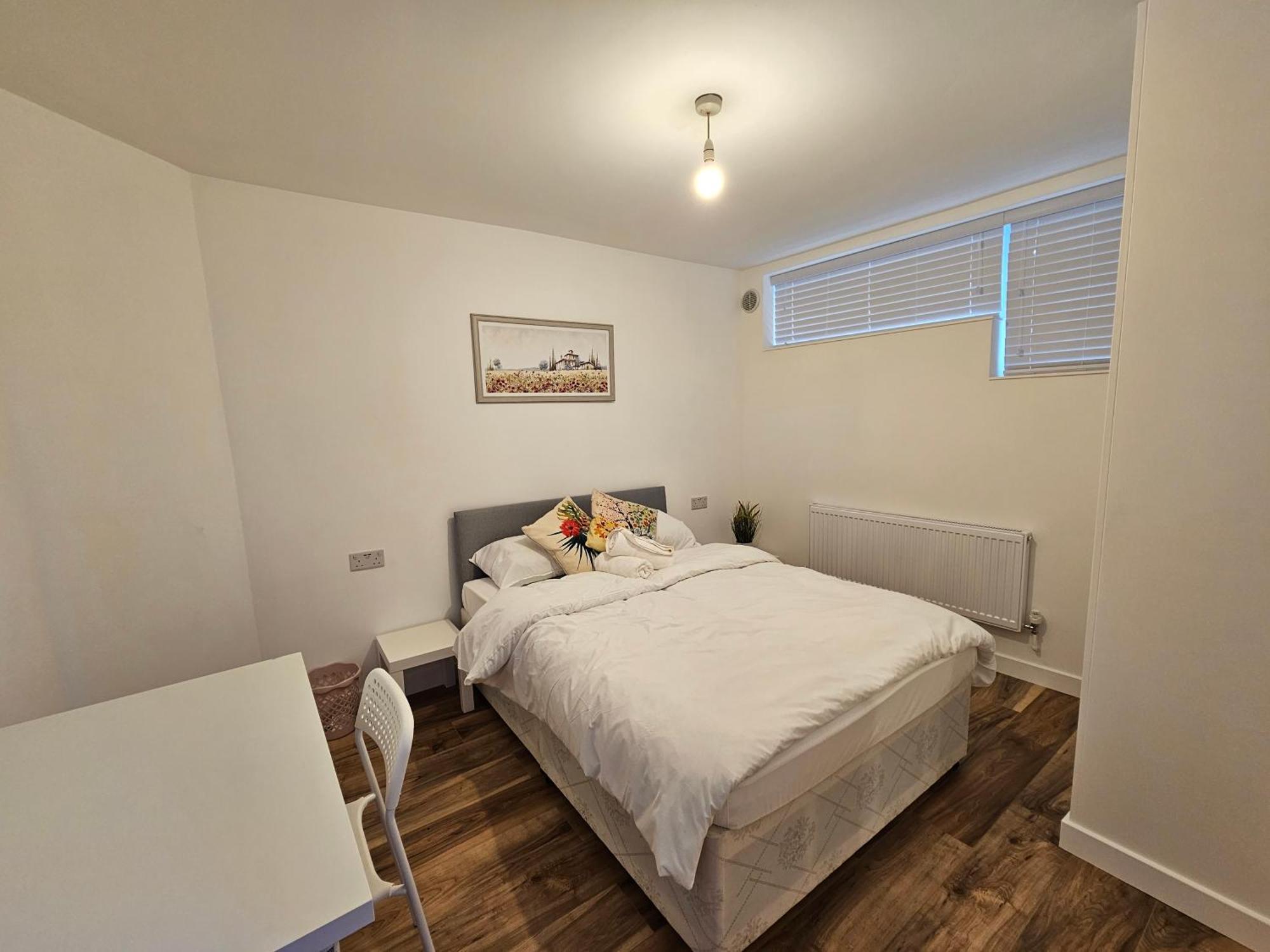 E1 Apartment London