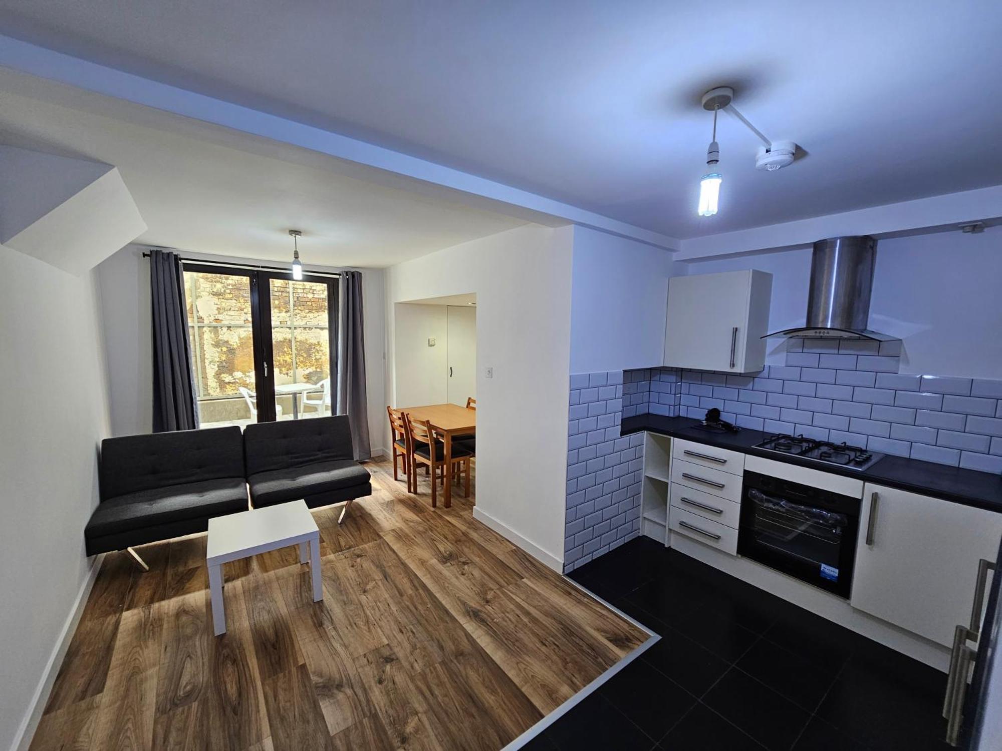 E1 Apartment London